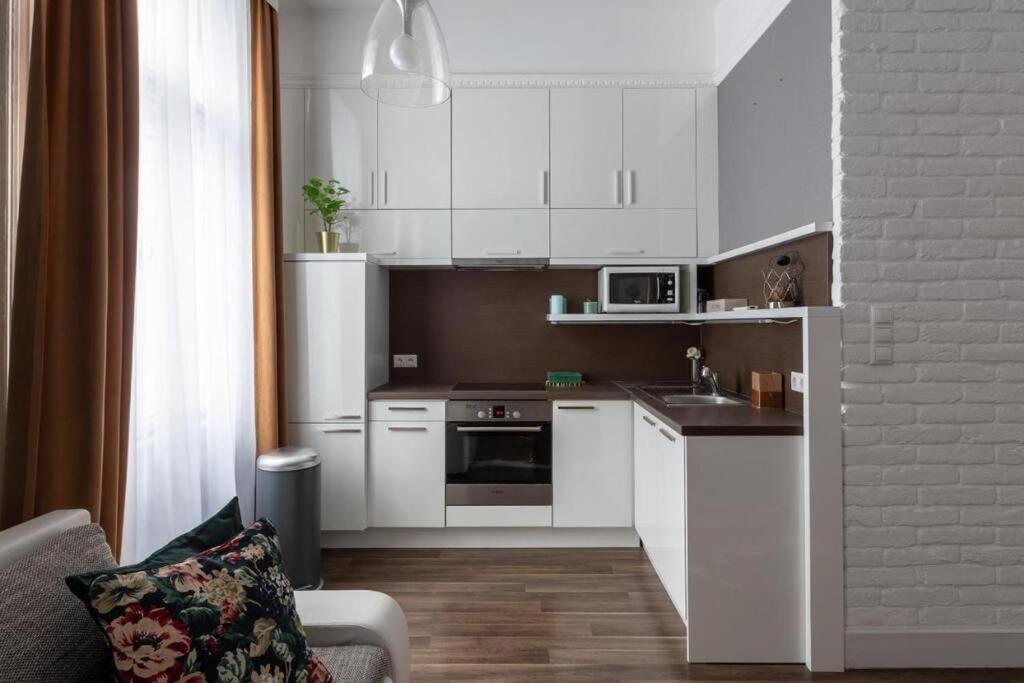 Chic, Captivating Space Budapest Exteriör bild